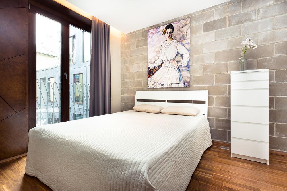Konrad Old Town Aparthotel Tartu Extérieur photo